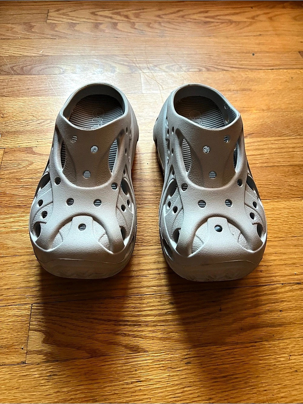 Crocs Echo Clog Sandals in Gray